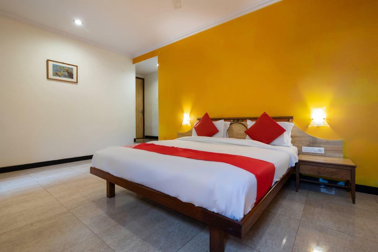 Oyo 44695 Hotel Mango Sawantwadi Dış mekan fotoğraf